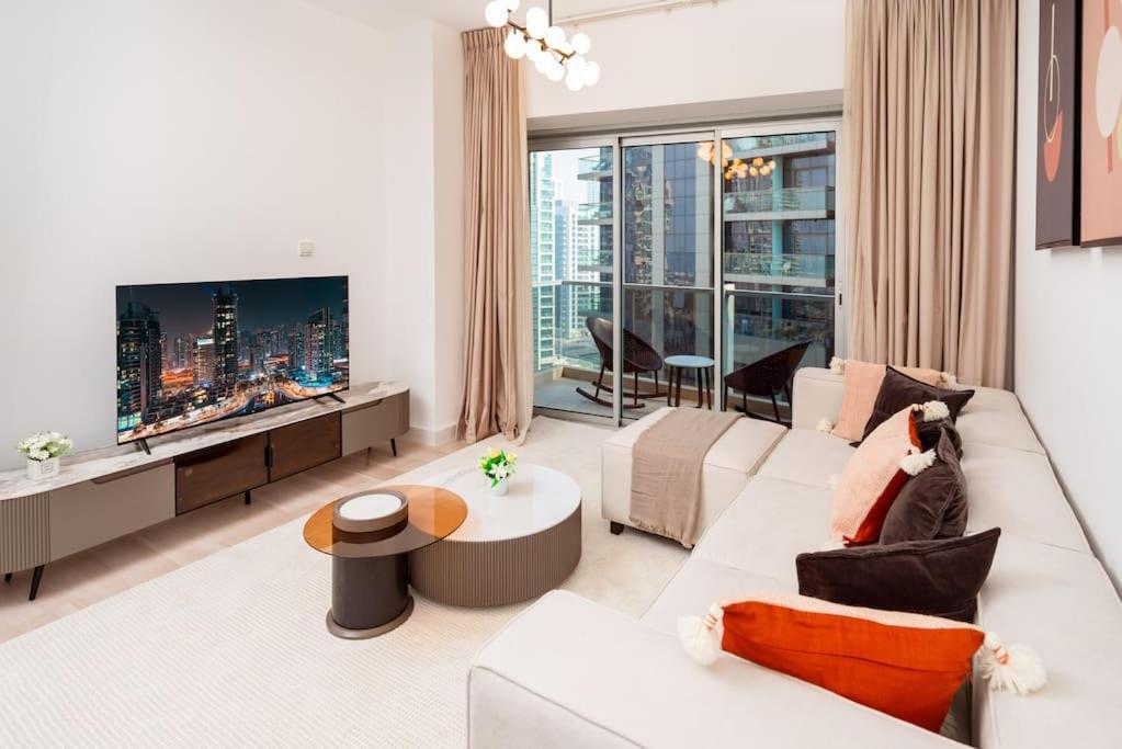 Apartment Prime Retreats - Steps To Grosvenor Marina Dubai