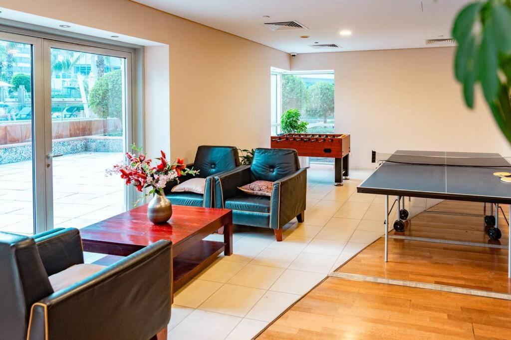 Prime Retreats - Steps To Grosvenor Marina