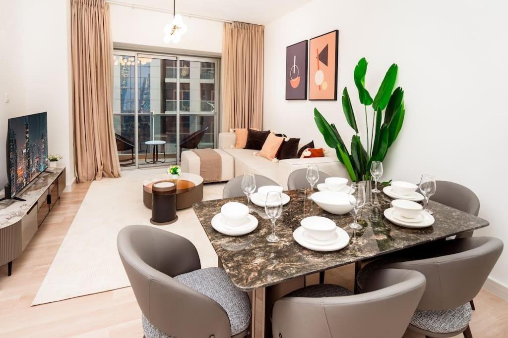 Apartment Prime Retreats - Steps To Grosvenor Marina Dubai