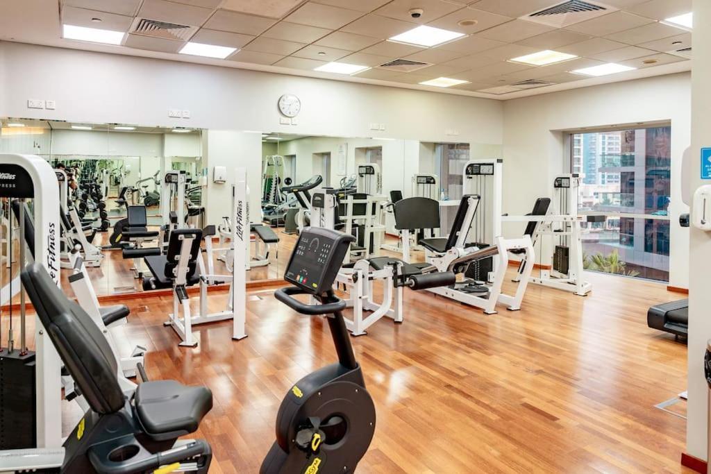 Prime Retreats - Steps To Grosvenor Marina * Dubai